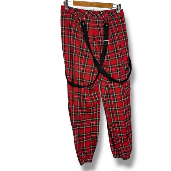Hot Topic Women's Size 3 Red Plaid Cargo Jogger Parachute Pants With Suspenders - Picture 5 of 9